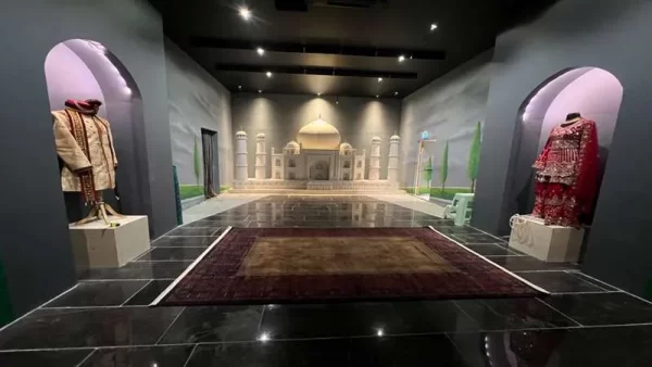 تصویری از بلیط تم پارک سفر به دور دنیا