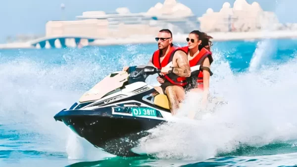 تصویری از بلیط جت اسکی دبی