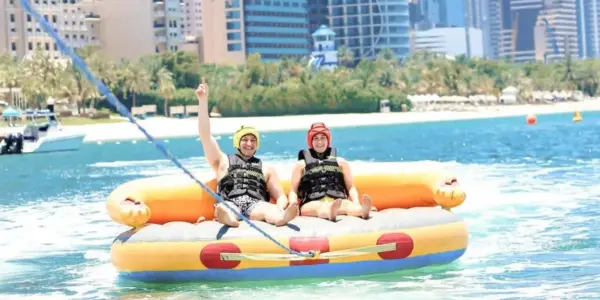 تصویری از شاتل سواری دبی